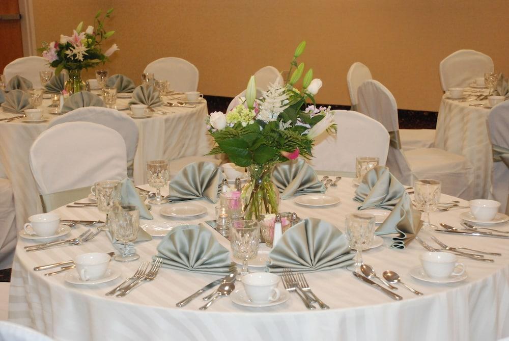 Holiday Inn & Suites Marlborough by IHG photo 20