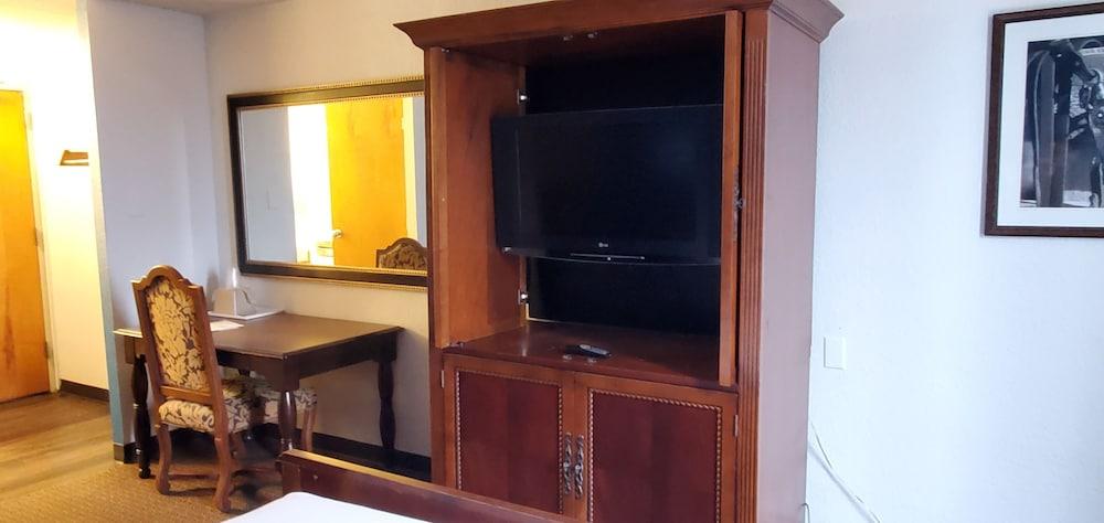 FairBridge Inn Express Indianapolis South photo 22