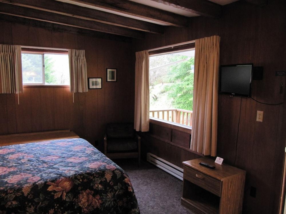 Rain Forest Resort Village photo 3