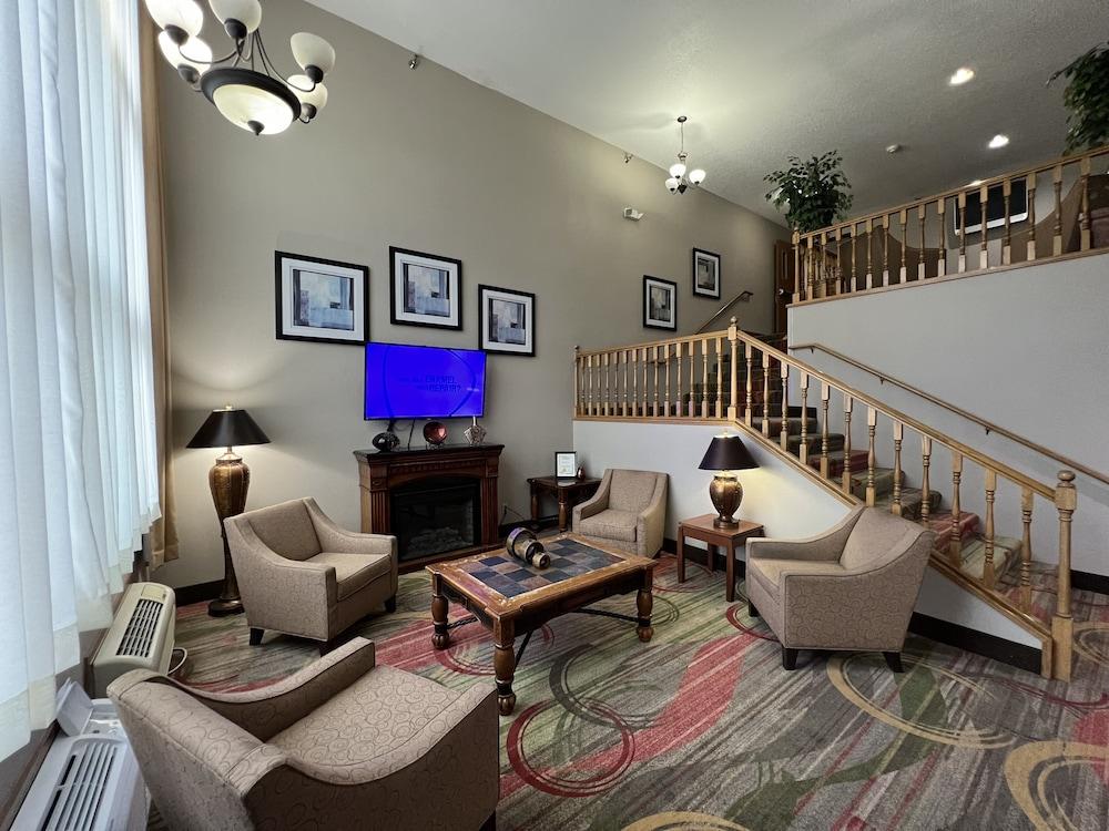 Quality Inn Mitchell I-90 photo 8