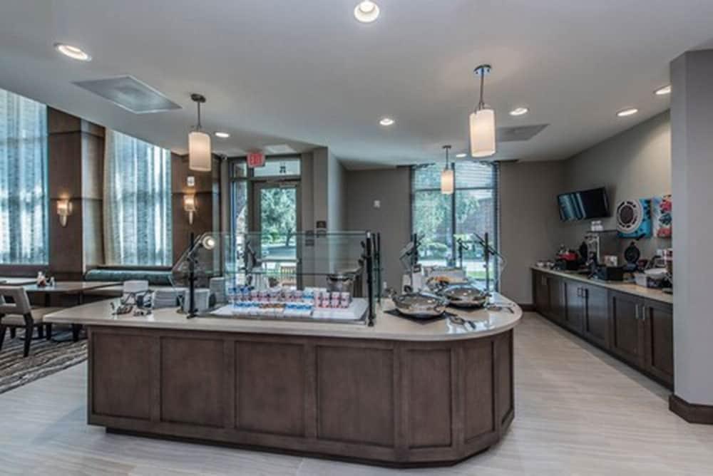 Staybridge Suites Charleston - Mount Pleasant by IHG photo 23