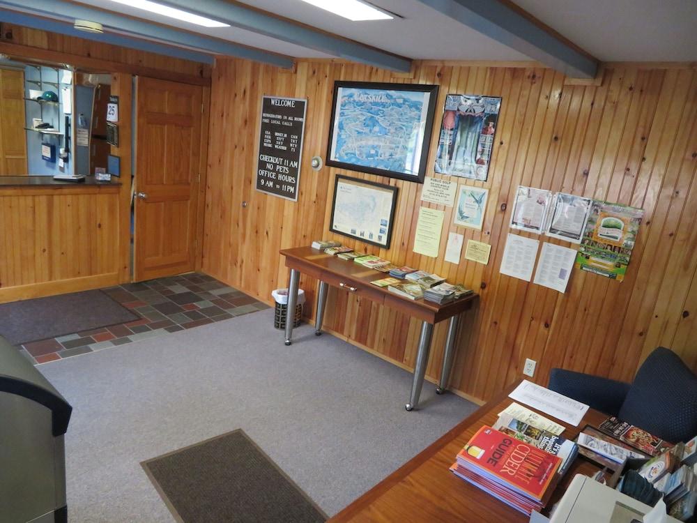 Red Ranch Motel photo 74