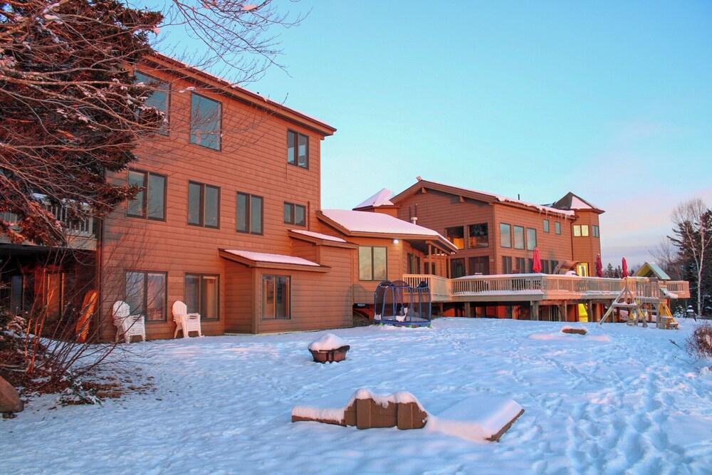 Bear Mountain Lodge photo 28