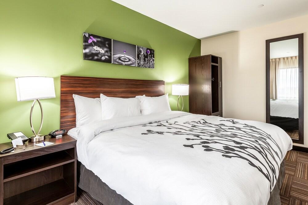 Van Wyck Hotel & Suites Near JFK Airport photo 21