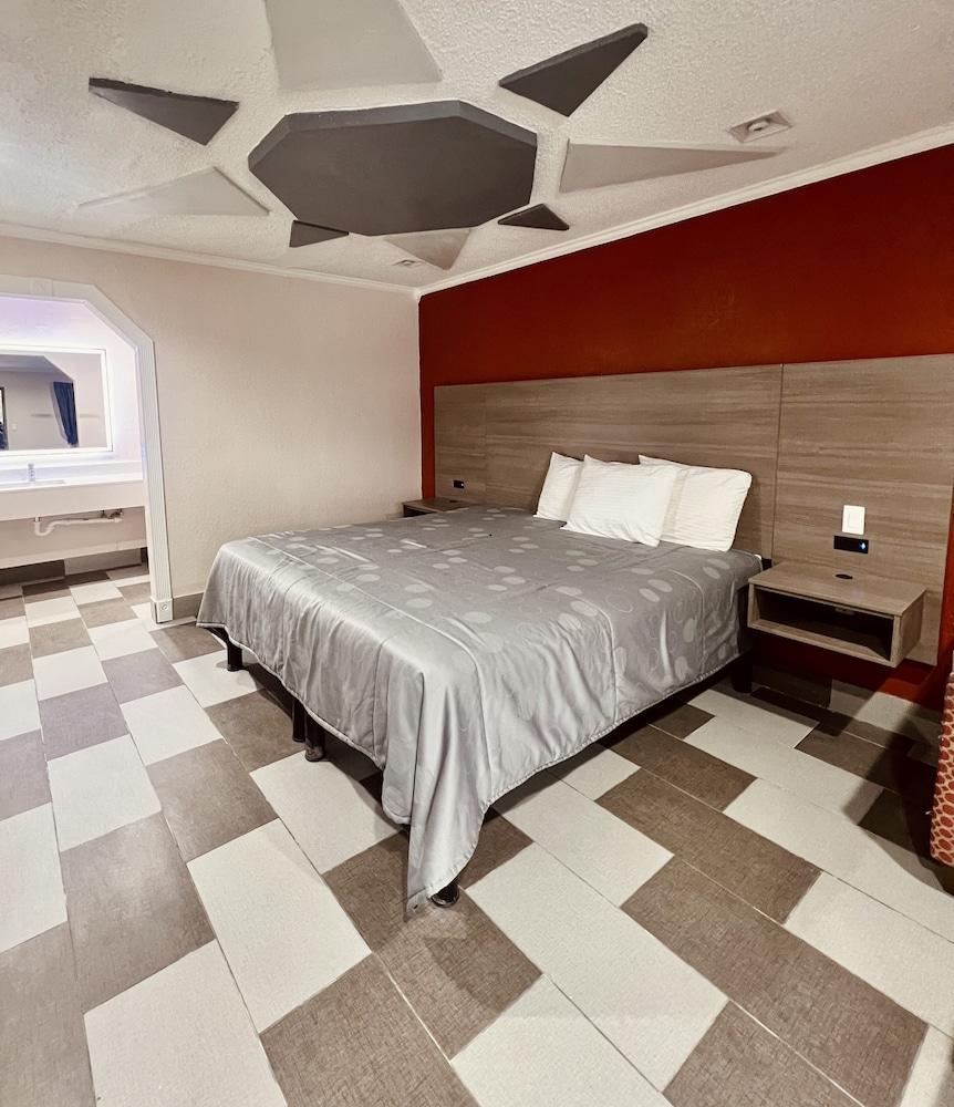Hollywood Inn photo 7