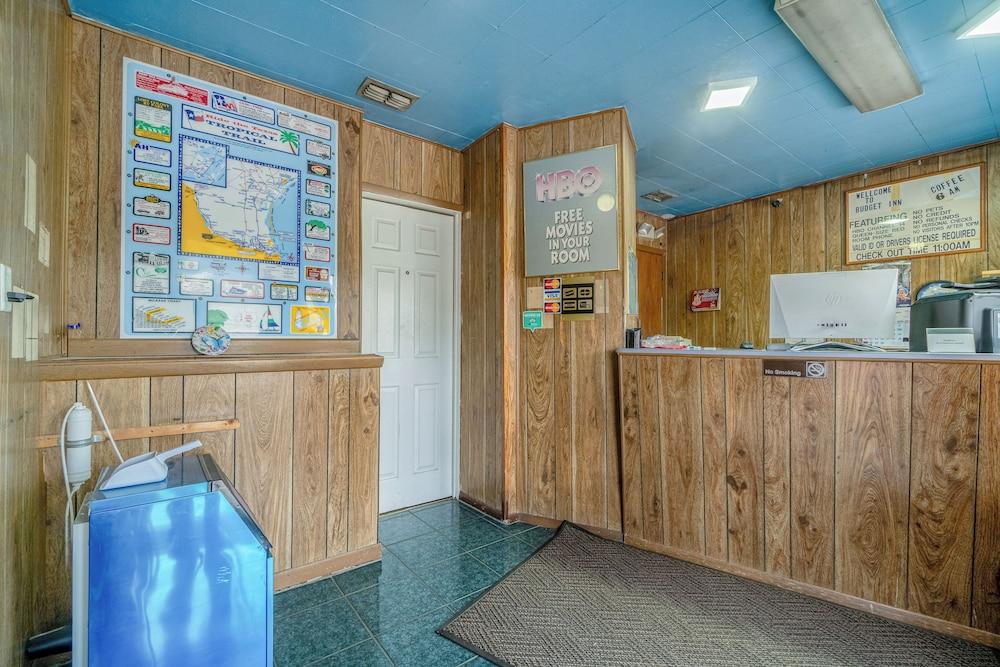 OYO Budget Inn Falfurrias Hwy 281 photo 38