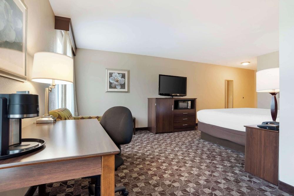 Best Western Plus Oak Mountain Inn photo 21