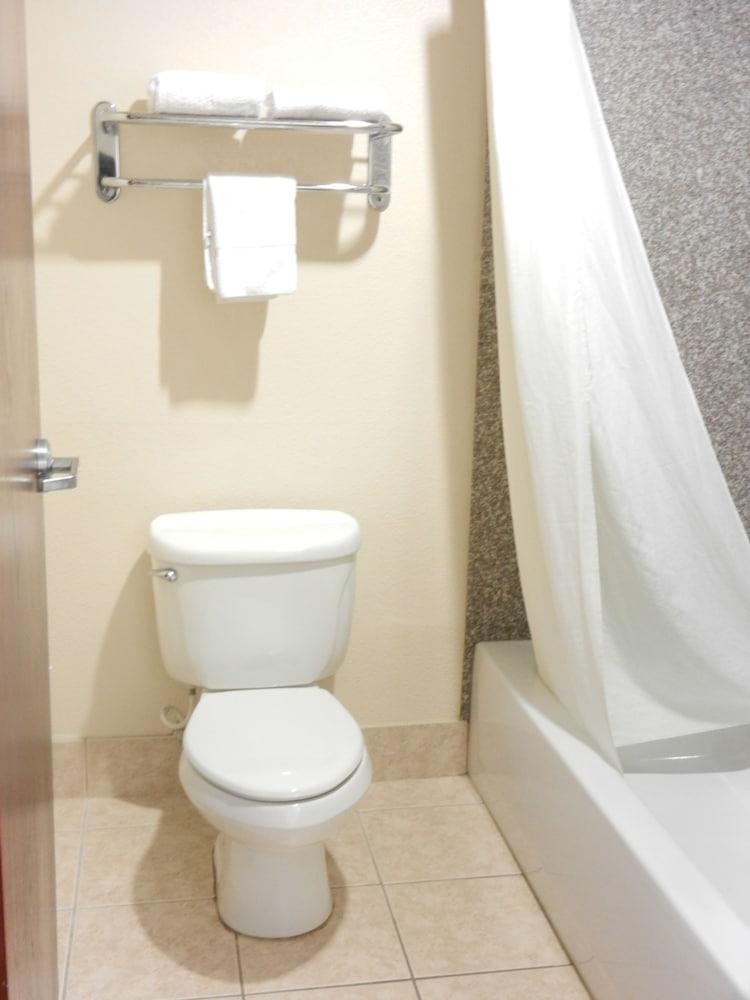Belleza Inn & Suites Humble - FM 1960 photo 16