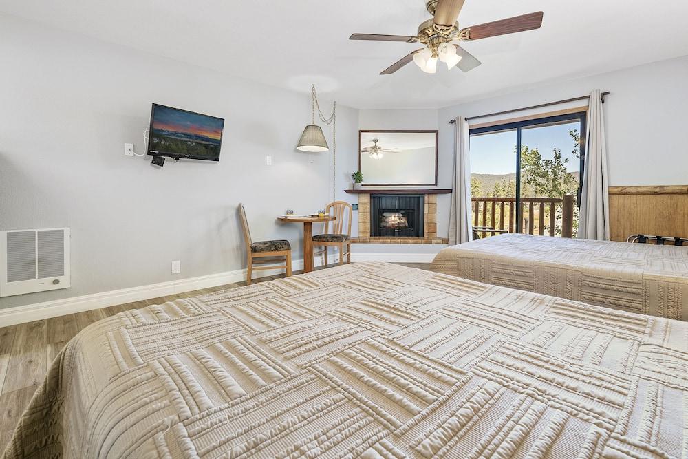 Big Bear Lakefront Lodge photo 75
