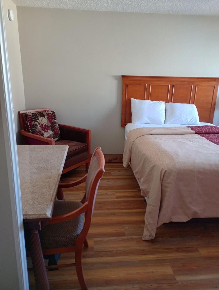 The Crow Peak Lodge photo 32