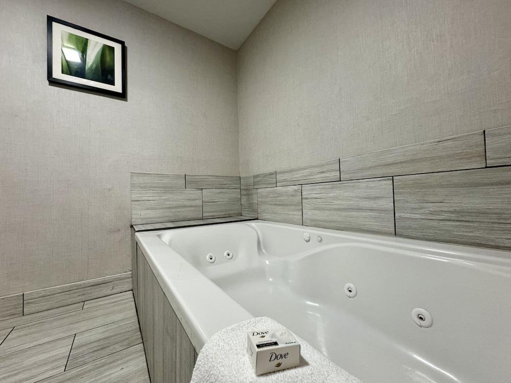 Modesto Hotel photo 31