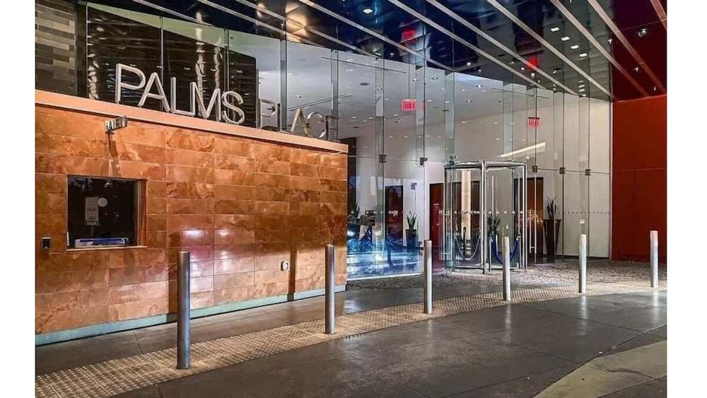 StripSuite Palms Place Hotel/Resort & Casino photo 22