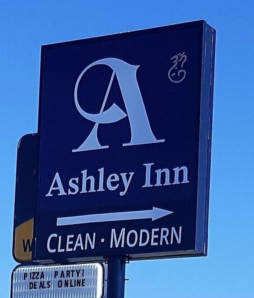 Quality Inn Ponca City photo 14