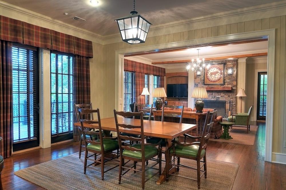 Bright's Creek Lodge photo 73