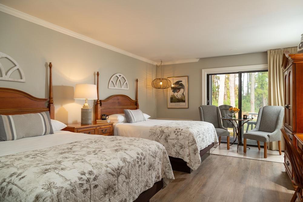Refuge Inn photo 19