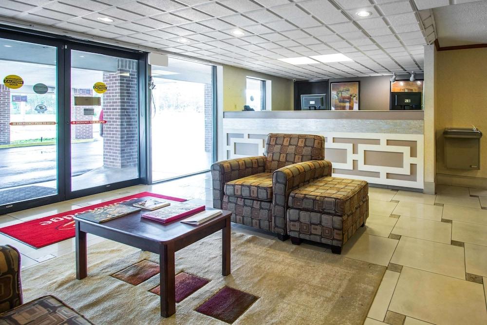 SureStay by Best Western Jacksonville Airport photo 3