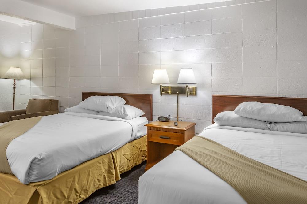 Budget Inn Boise photo 11