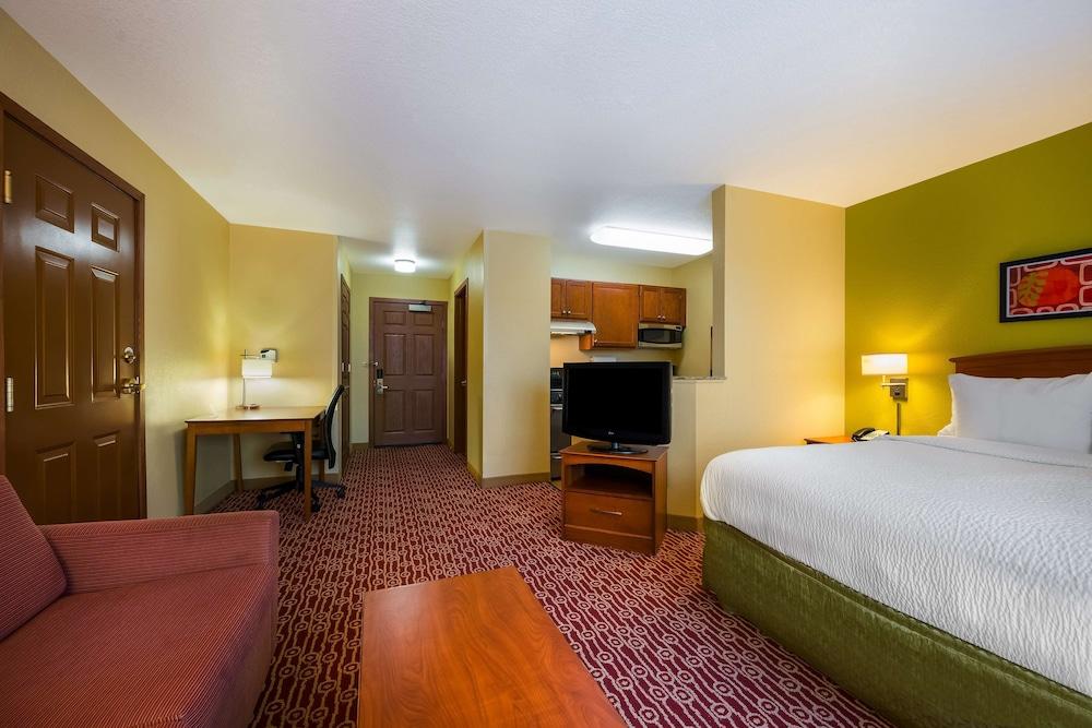 Sonesta Simply Suites Detroit Novi photo 20