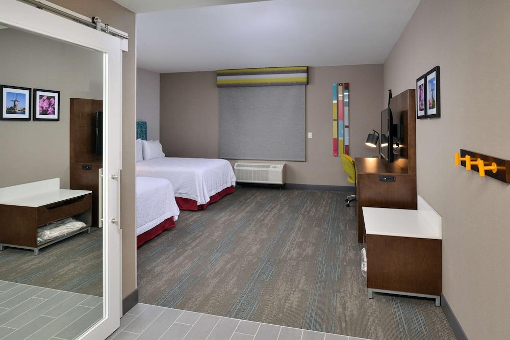 Hampton Inn & Suites Adrian photo 7
