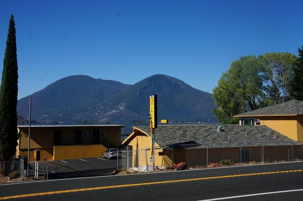 Lake Marina Inn photo 35