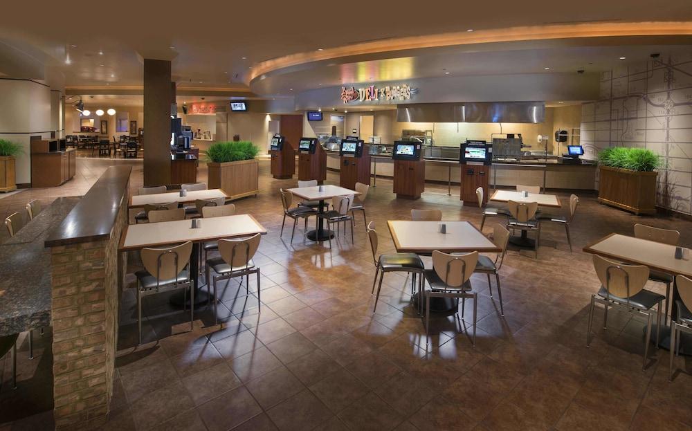 MotorCity Casino Hotel photo 33