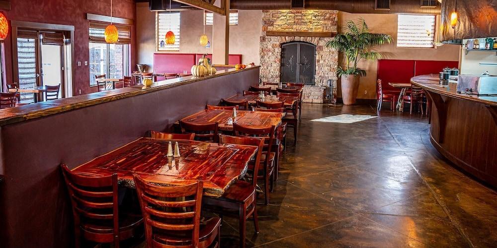 The Canebrake photo 19