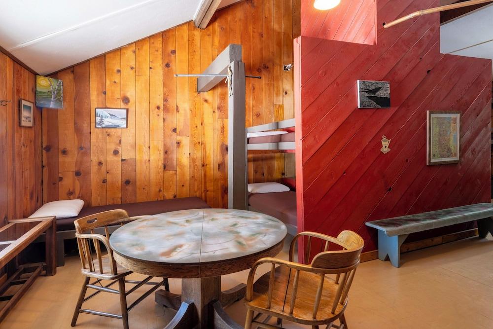 Clair Tappaan Lodge photo 6