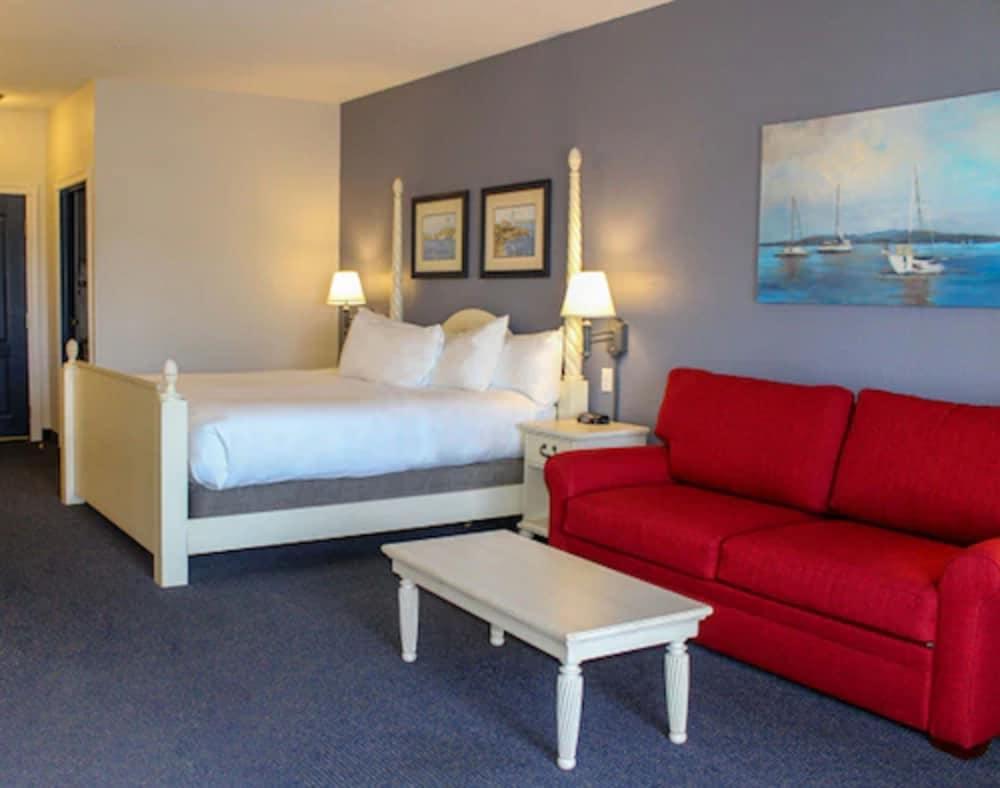 Blue Harbor Resort and Conference Center photo 13