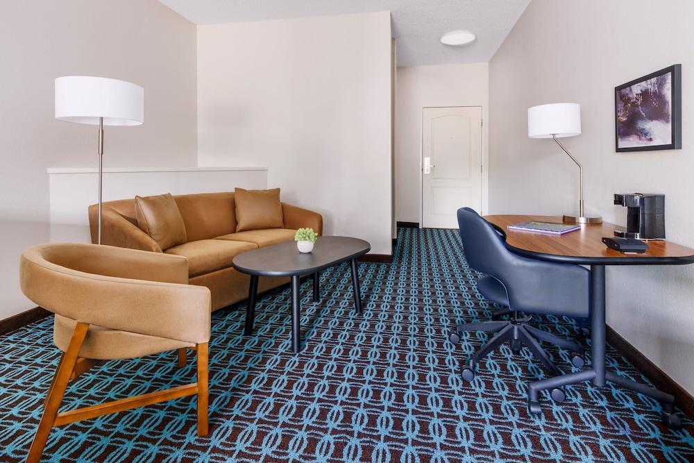Fairfield Inn & Suites Houston The Woodlands photo 29