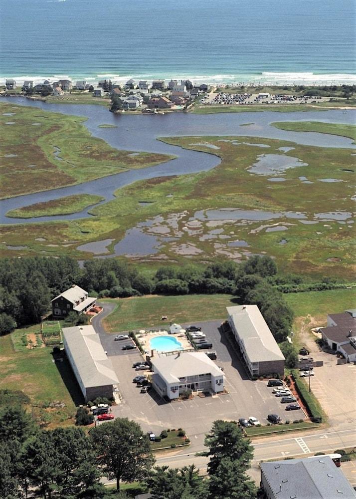 The Mariner Resort photo 15