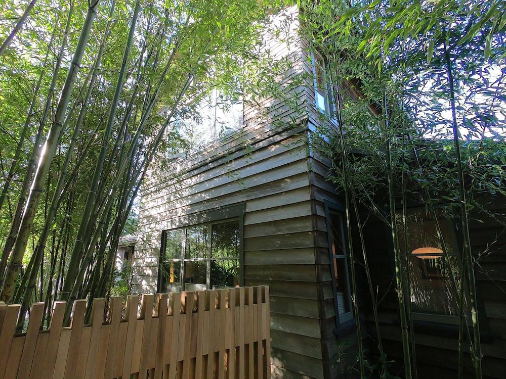 Coast Cabins photo 13