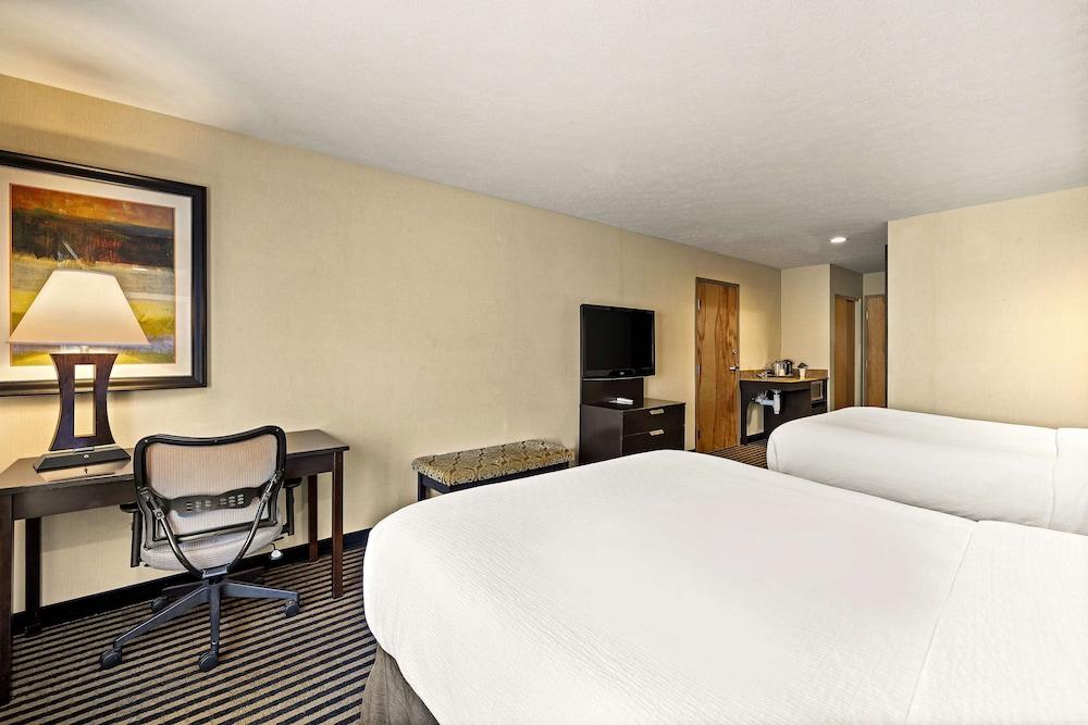 Sonesta Essential Indianapolis Airport photo 4