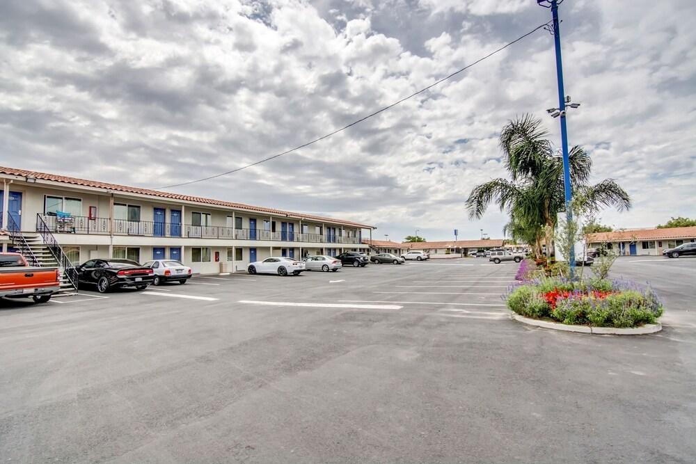 Motel 6 Manteca, CA photo 27