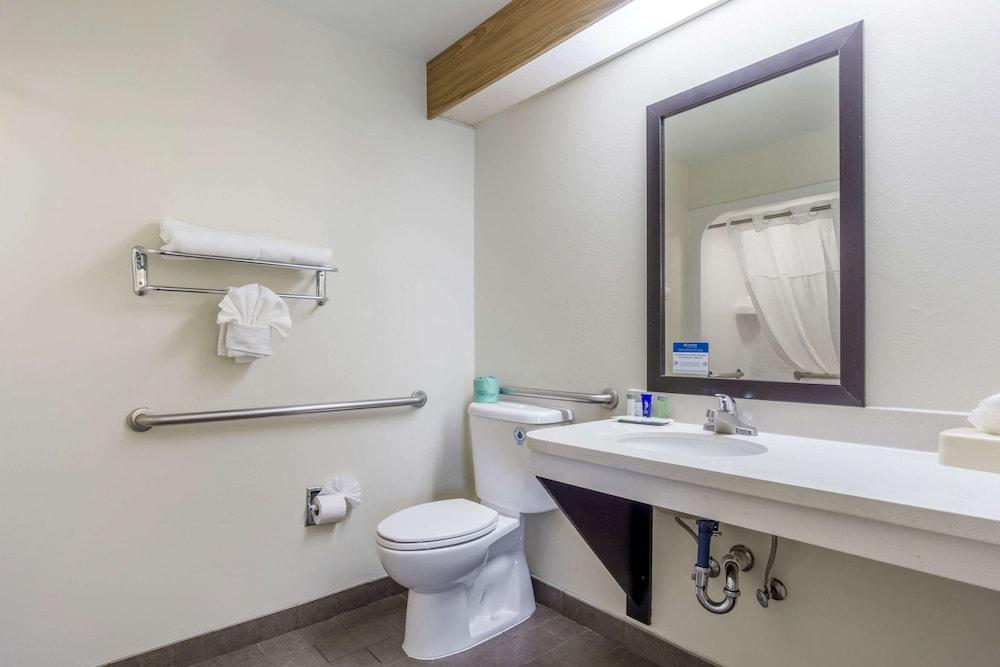 Sleep Inn - SeaTac Airport photo 61