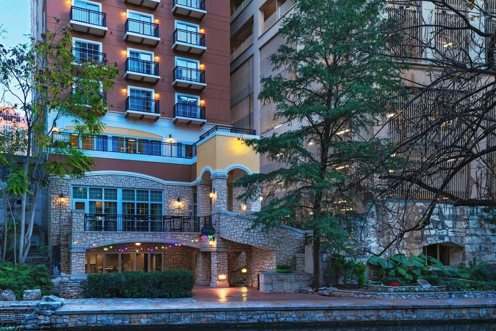 Courtyard Marriott Riverwalk photo 32