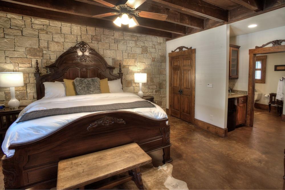 The Winchester Lodge photo 39