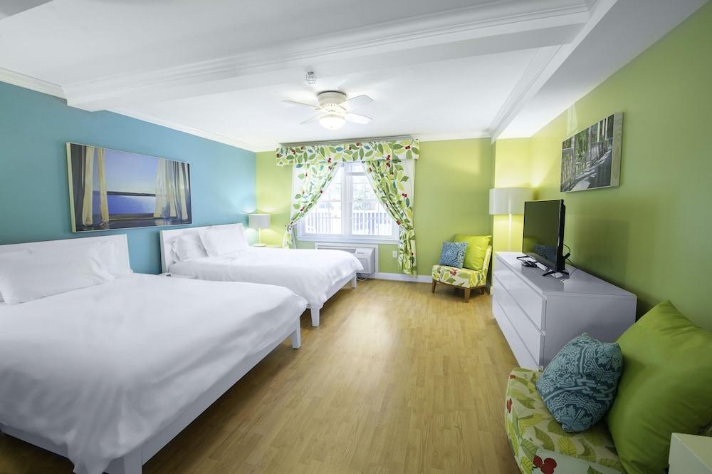Canalside Inn photo 10