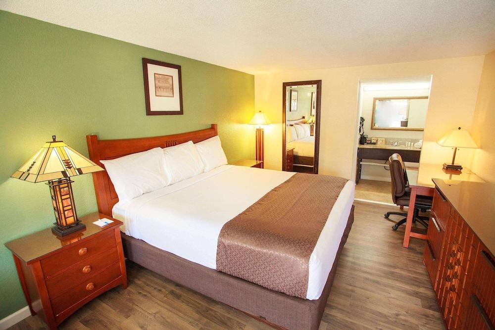 Travelodge by Wyndham Macon West photo 5