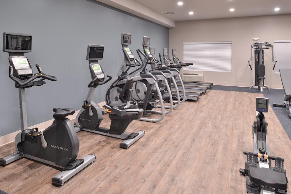 Holiday Inn Express & Suites Houston E - Pasadena by IHG photo 16