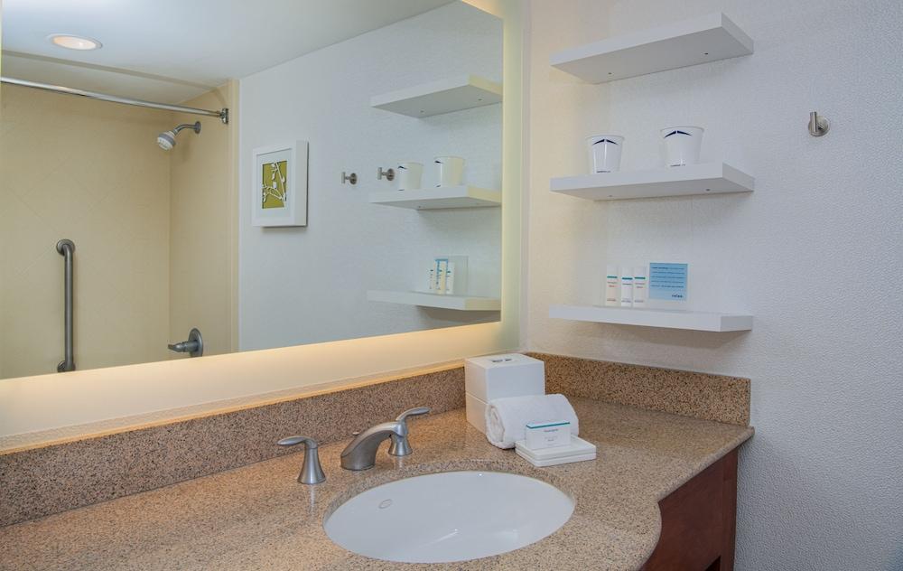 Hampton Inn Parsippany photo 35
