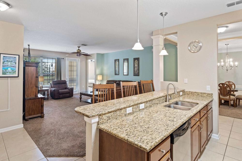 Vista Cay by Orlando Resort Rentals on Universal Boulevard photo 36
