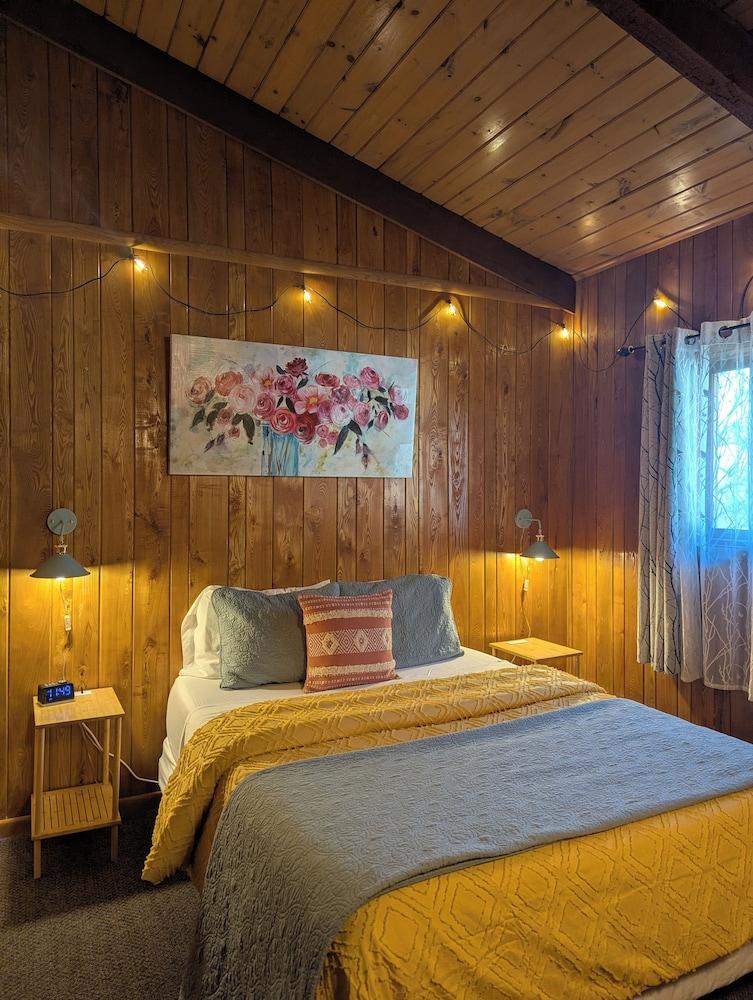 Feather Nest Inn photo 75
