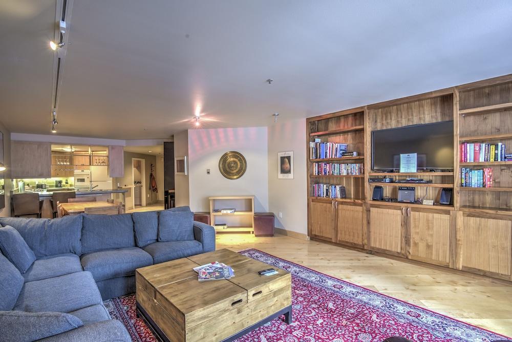 Ice House Suites and Condominiums photo 8