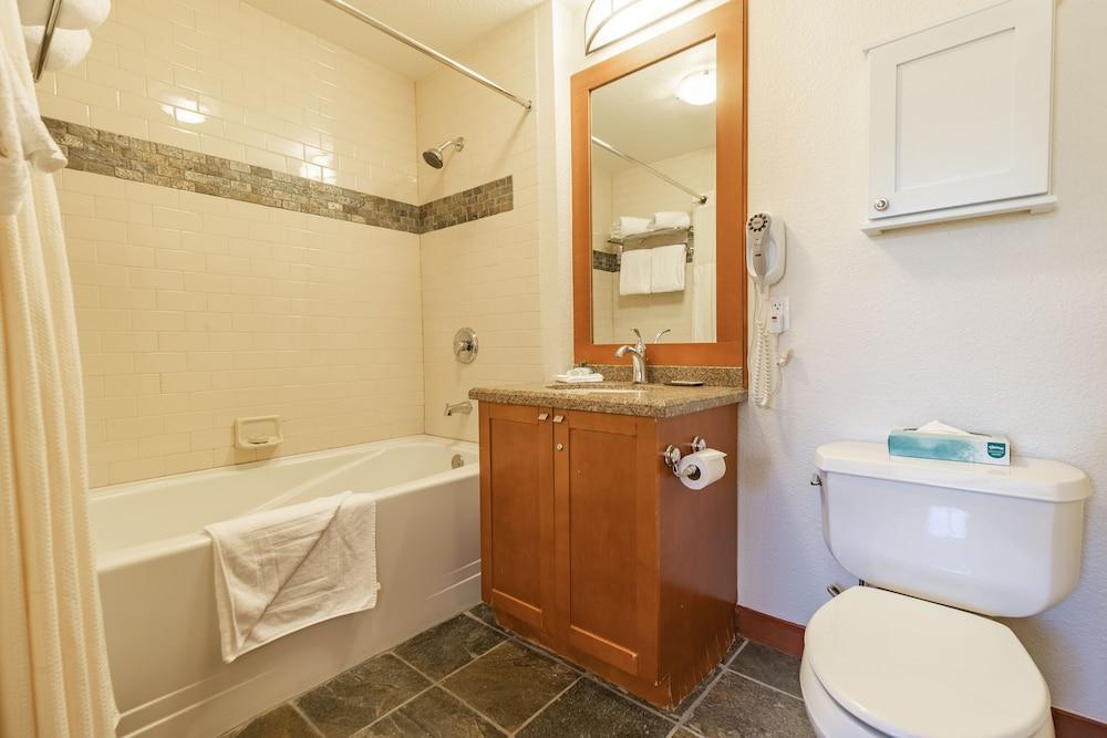 The Village at Palisades Tahoe photo 23