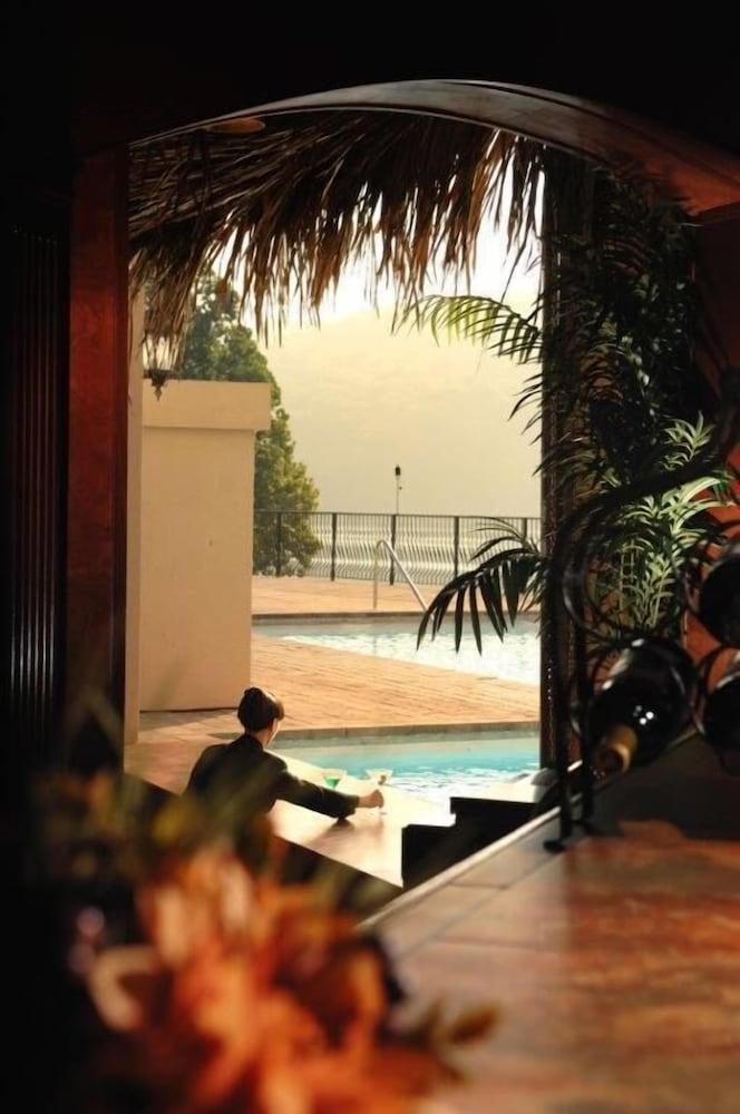 D'Monaco Luxury Resort photo 35