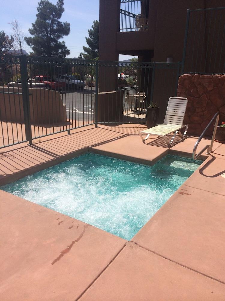 Southwest Inn at Sedona photo 35