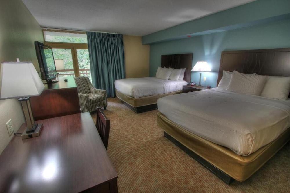 The Greystone Lodge on the River photo 50