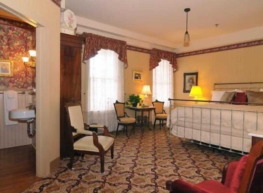 Atlantic Hotel photo 20
