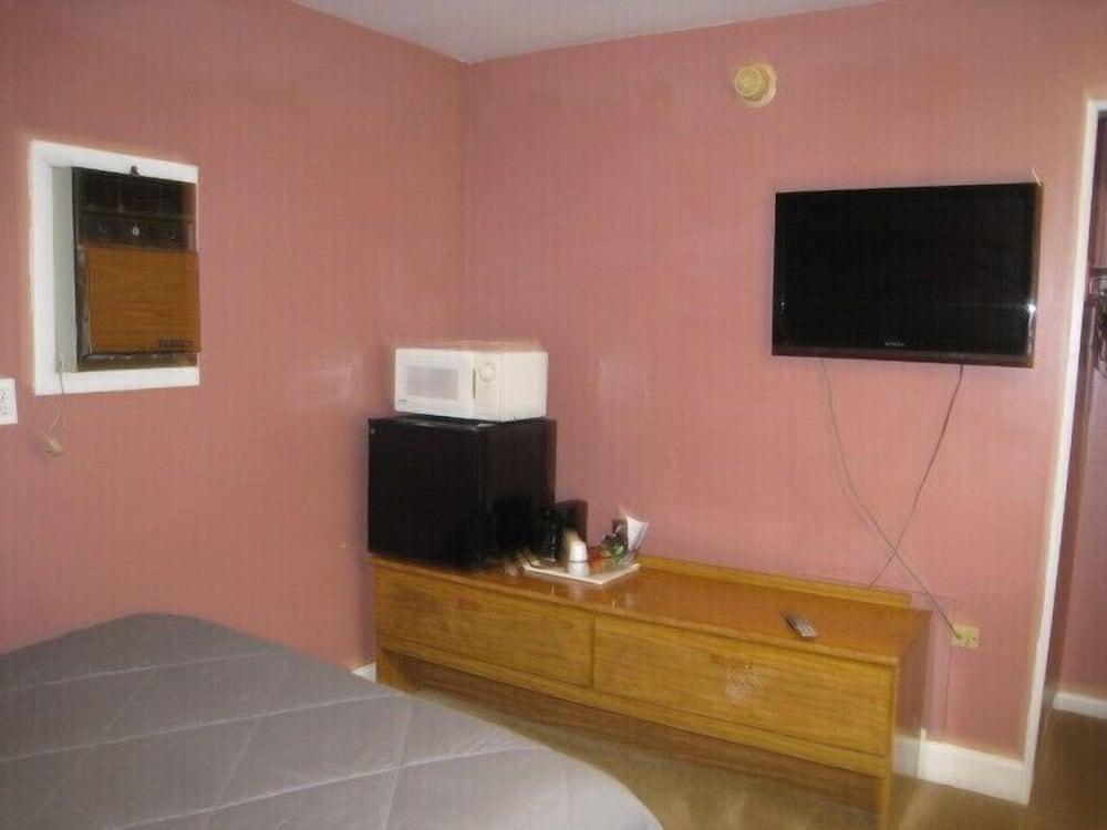 The Rome Motel photo 20