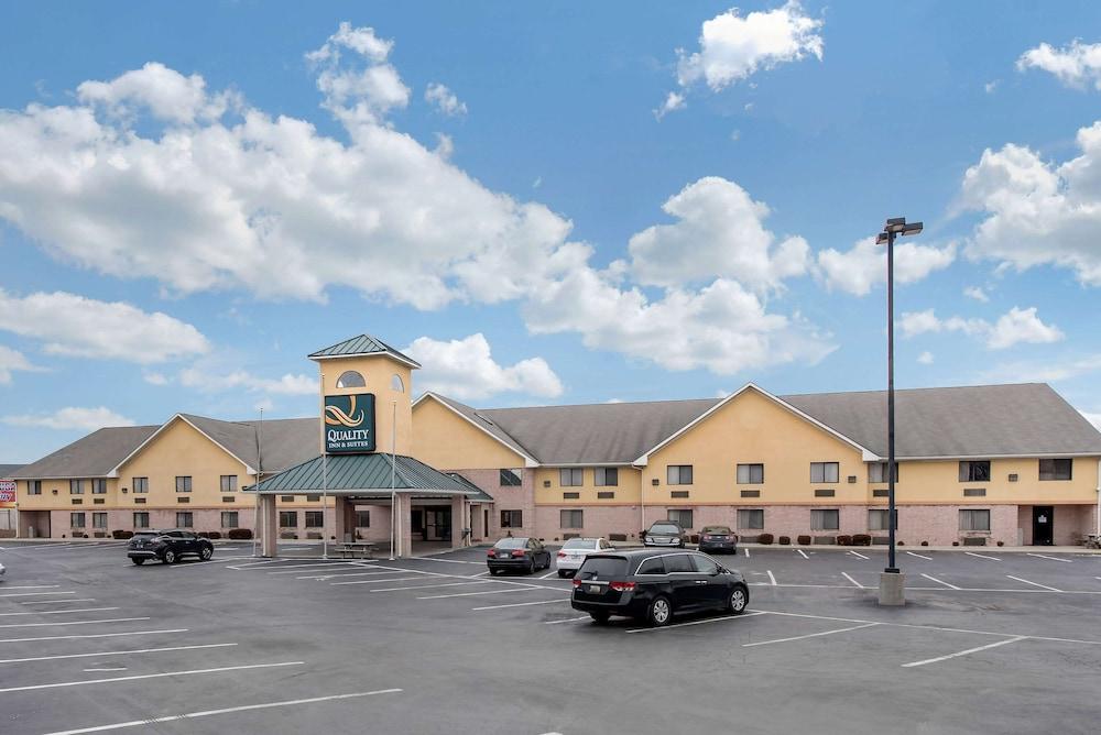 Quality Inn & Suites Lebanon I-65 — hotel in Lebanon